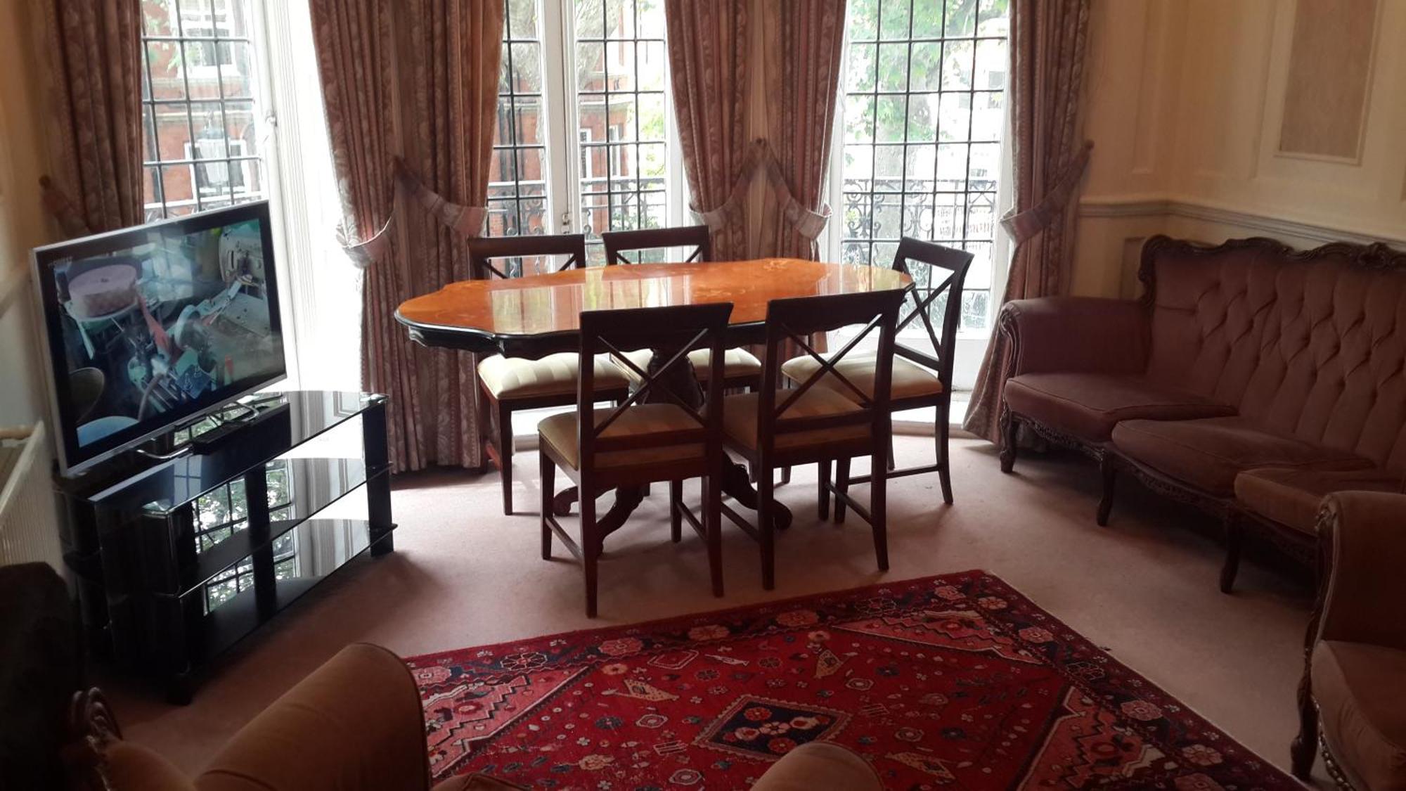 Apartment La South *